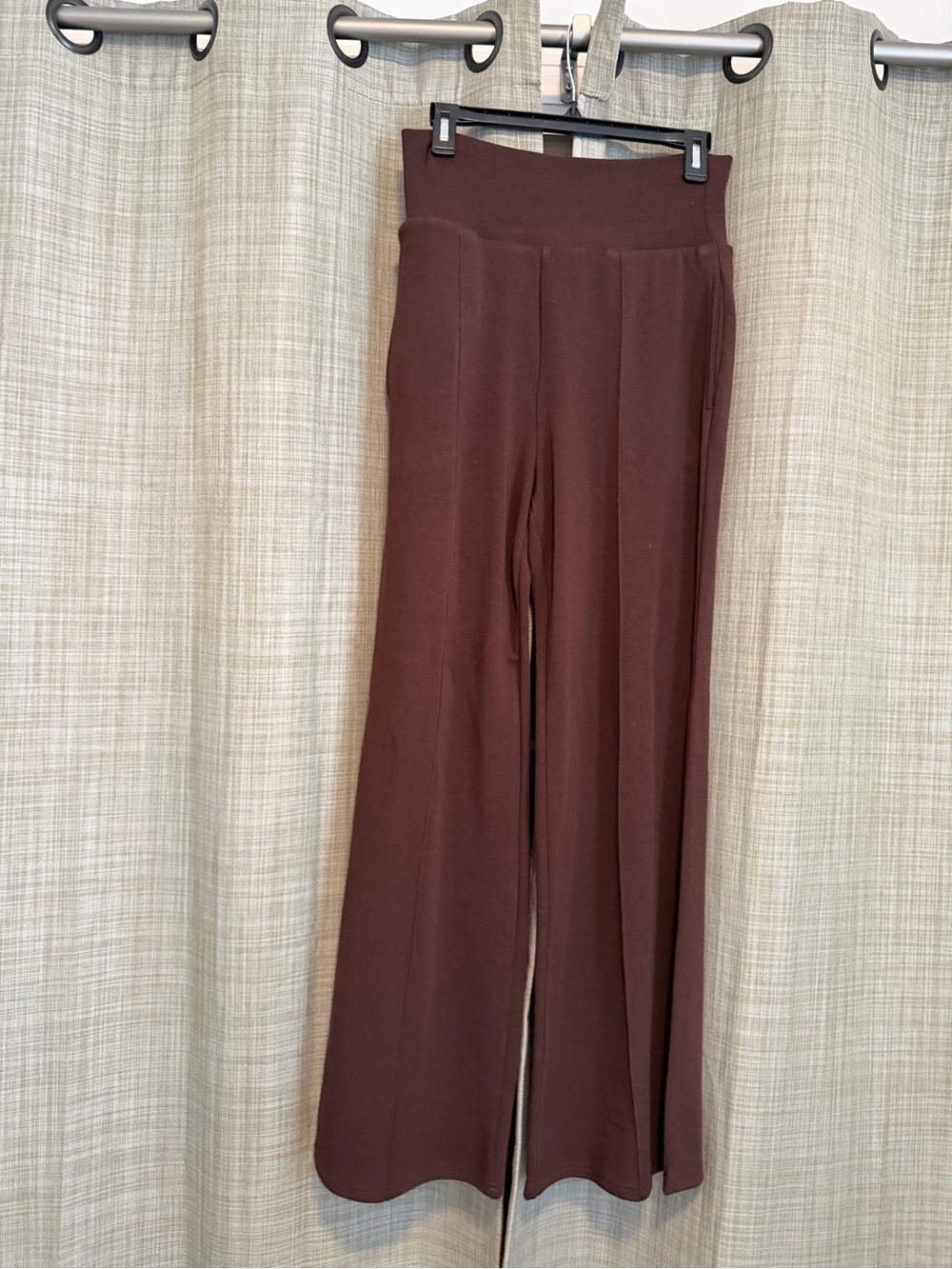OGL Wide-Leg High-Rise Pants in Dark Brown
